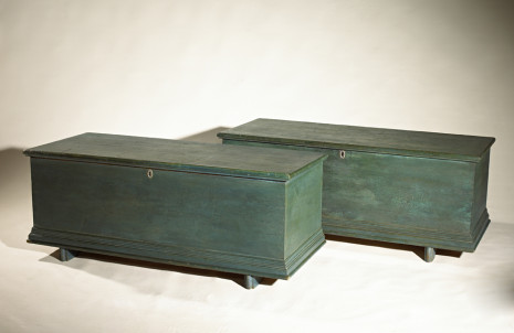 Pair of rare Hudson Valley pine and cedar blanket chests ...